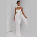 Elegant Satin Fishtail Evening Gown - Image 3