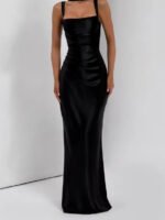Elegant Halter Neck Fishtail Evening Gown - Image 3