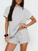Women's Casual Short Sleeve T-Shirt and Shorts Set - Image 3